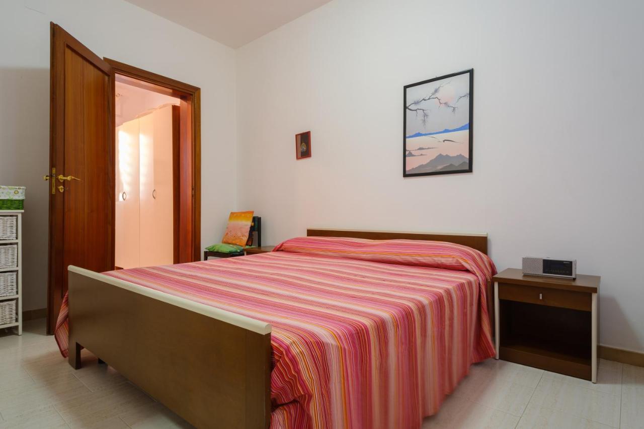 Villa Rita A 200M Dal Mare I Bacini Экстерьер фото